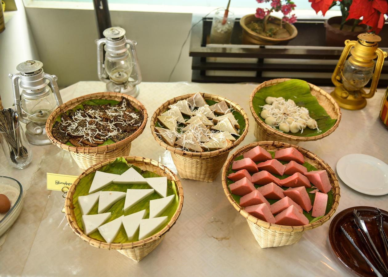 Hotel Queen Mandalay Ngoại thất bức ảnh