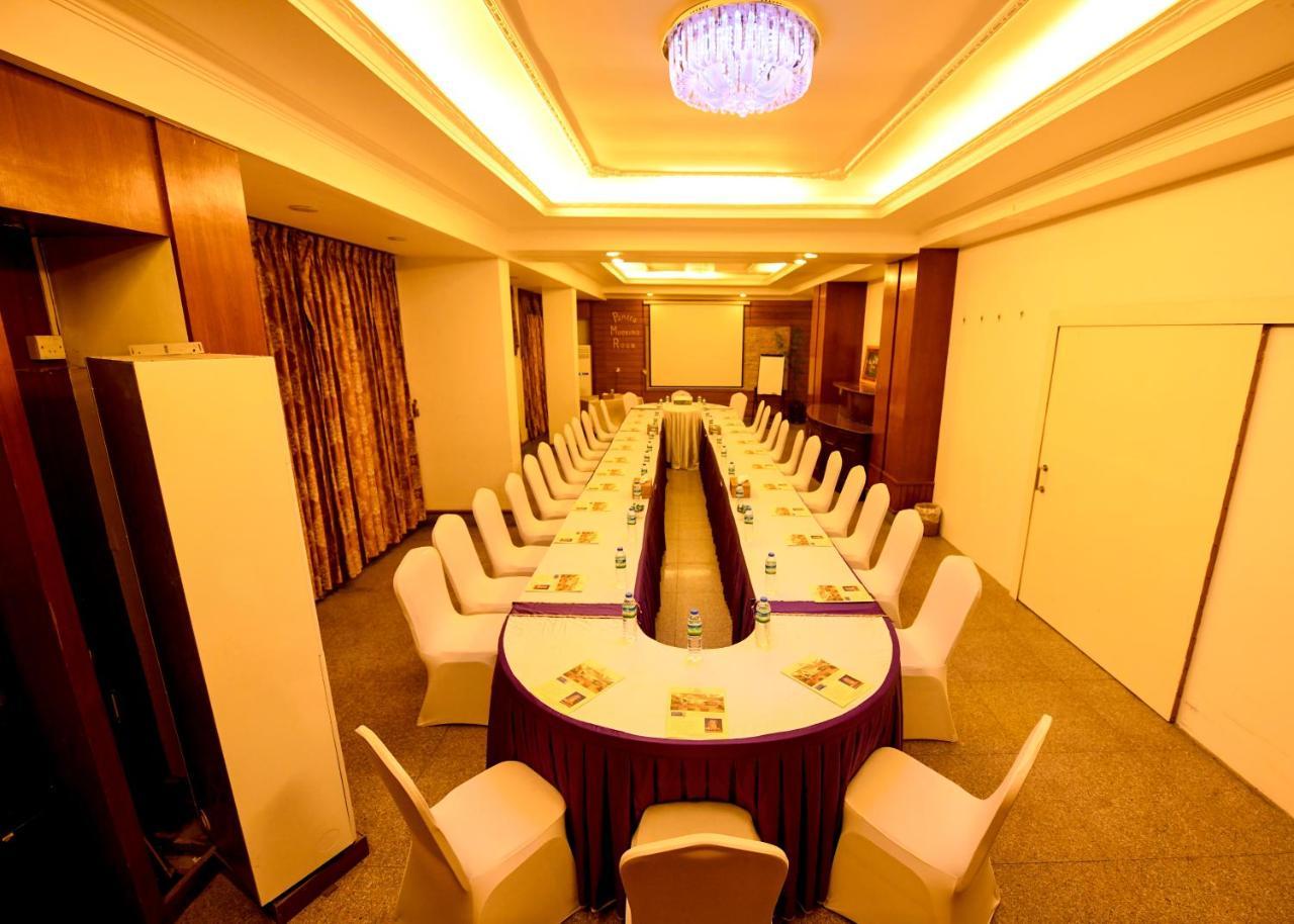 Hotel Queen Mandalay Ngoại thất bức ảnh