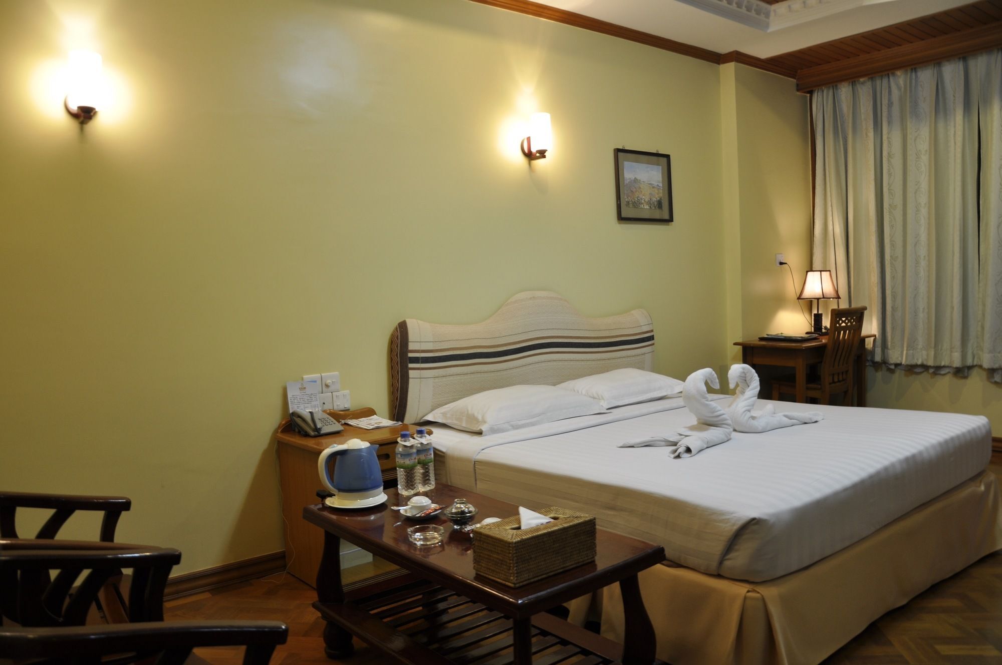 Hotel Queen Mandalay Ngoại thất bức ảnh